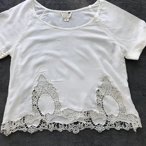 LA Hearts White Blouse With Lace Bottom